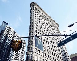 Proslulá Flatiron Building alias Žehlička