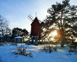 Kouzlo zimního skanzenu ve Stockholmu o adventu