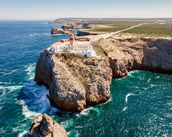 Nejjihozápadnější mys Cabo de Sao Vicente z ptačí perspektivy