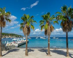 Vychutnejte si pohodu pláží na Azurovém pobřeží