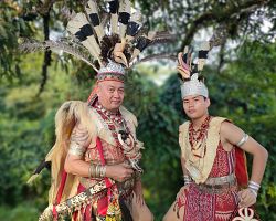 Ukázka tradičního domorodého života na Borneu