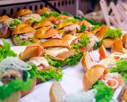 Rybí pochoutky typické pro Holandsko