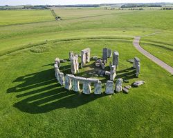 Podivuhodný megalitický komplex Stonehenge