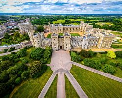 Královský hrad Windsor jako na dlani