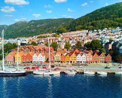 Barevné hanzovní domy ve městě Bergen v Norsku