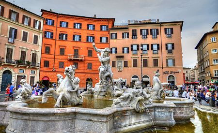 Slavné náměstí Piazza Navona