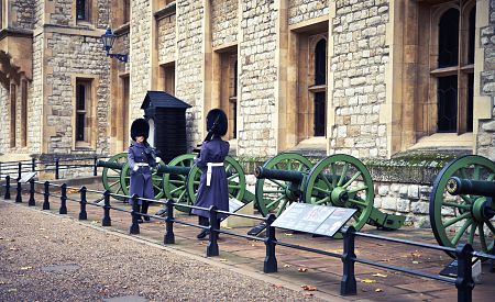 Hradní stráž u Tower of London