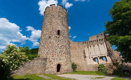 Ruiny hradu v Kaysersbergu