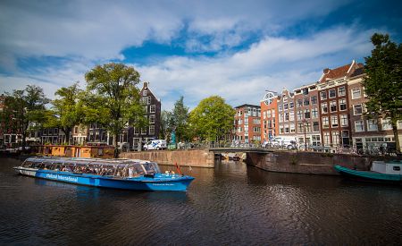 Projížďka lodí po amsterdamských grachtech