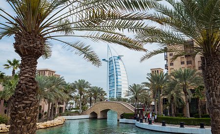 Symbol světového luxusu – hotel Burj Al Arab