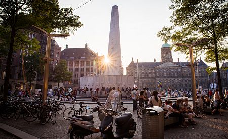 Oblíbené amsterdamské náměstí Dam