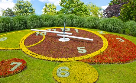 Květinové hodiny v zahradách Ženevy