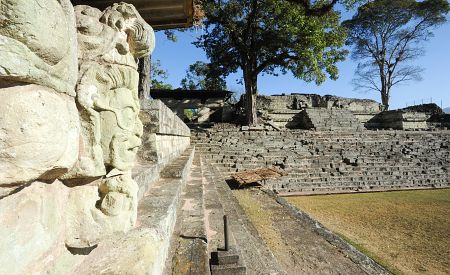Starodávné mayské sídlo Copán v Hondurasu