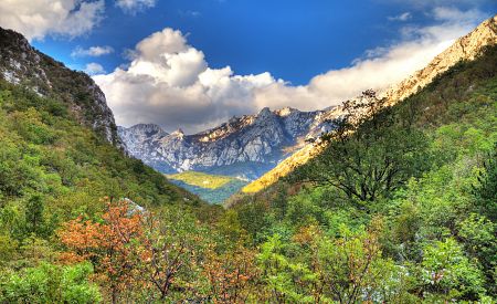 Nádherné scenérie v pohoří Velebit