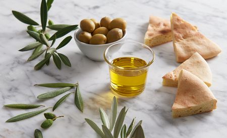 Typický berberský chléb podávaný s olivovým olejem… Ochutnejte!
