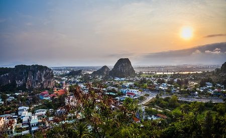 Fascinující výhled z Marble Mountains