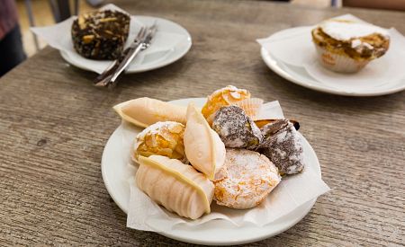 Ochutnejte tradiční cukrovinku ovos moles z Aveira…