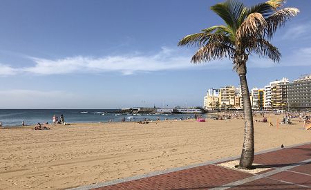 Playa de las Canteras k odpočinku přímo vybízí… Odoláte?