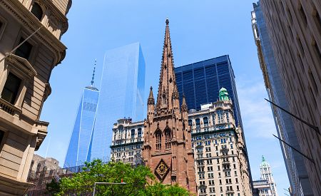 Působivý Trinity Church na Manhattanu