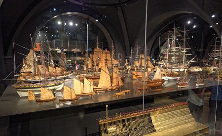 Modely lodí námořní expiozice Rijksmusea v Amsterdamu