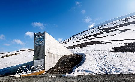 Špicberské globální úložiště semen v městečku Longyearbyen