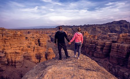 Užijte si jedinečné výhledy na Charyn Canyon v Kazachstánu…