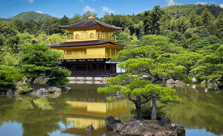 Kinkakudži – nádherný Zlatý pavilón v japonském Kjótu