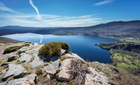 Ledovcové jezero Sanabria v celé své kráse