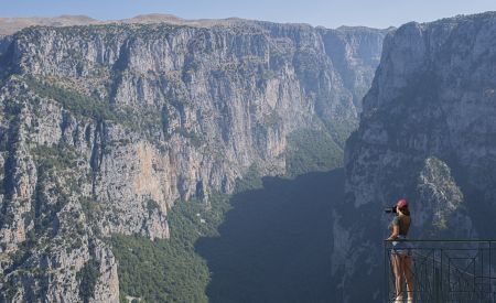 Úchvatný výhled na soutěsku Vikos