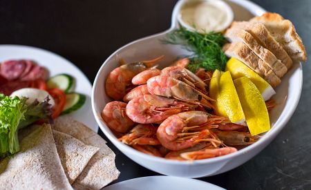 Ochutnejte čerstvé krevetky z Baltského moře – tradiční specialitu litevského pobřeží…