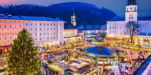 Kam na adventní trhy autobusem: 5 tipů na poznávací zájezdy 2026
