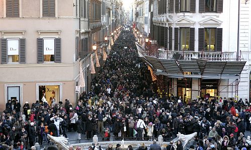 Italové milují nakupování ve slevách