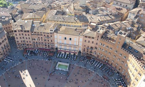Náměstí Piazza del Campo