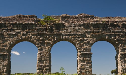 Římský akvadukt
