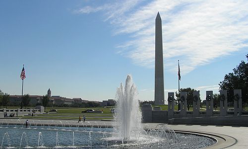 Památník 2. světové války a Washingtonův monument
