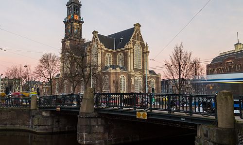 Kostel má nejvyšší věž Amsterdamu