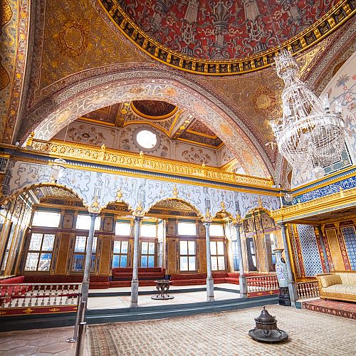 Nahlédnutí do sultánova harému v paláci Topkapi