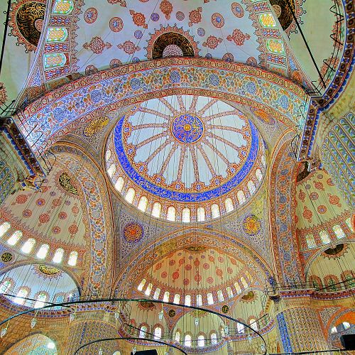 Obdivování jedné z nejestetičtějších staveb – Modré mešity