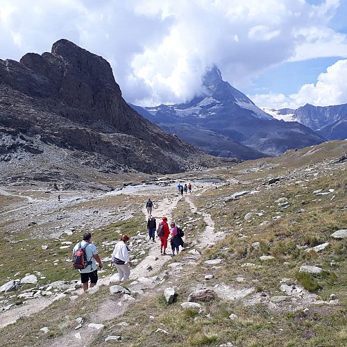 Jízda lanovkou a ohromující výhled na Matterhorn