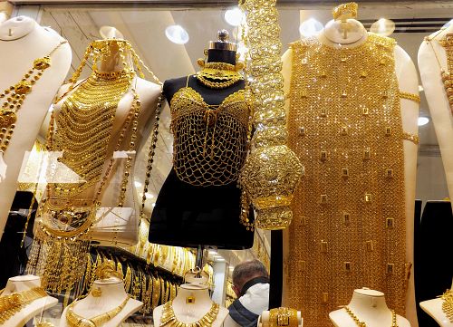 Gold souk - typické arabské tržiště se zlatem