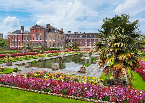 Kensington Palace se zahradami