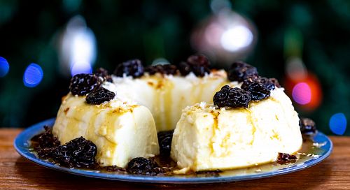 Sladká krémová kokosová tečka z Brazílie – zákusek Manjar de Coco. Odoláte?