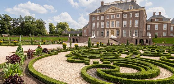 NOVINKA: Nahlédněte do života panovníků a poznejte nevšední architekturu… Vydejte se po stopách nizozemských dynastií