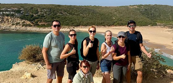 FOTOREPORTÁŽ z Algavre: Jak jsme pro vás objevovali (a připravovali) novinku na jihu Portugalska. Na kole, surfu i s vařečkou v ruce!