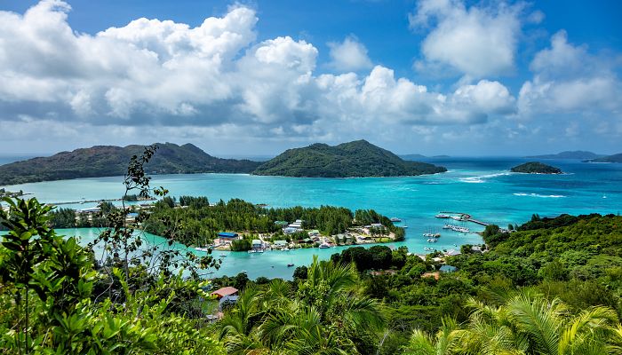 Relax na plážích Seychel + NÁRODNÍ PARK MORNE SEYCHELLOIS + ŽELVÍ OSTROV