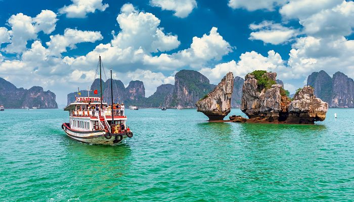 Vietnam a Kambodža + PLAVBA DRAČÍ ZÁTOKOU + TAJEMSTVÍ CHRÁMŮ ANGKORU