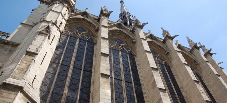 Sainte Chapelle je opravdovým klenotem gotické architektury.