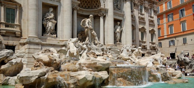 Fontana di Trevi je nejkrásnější ze všech římských fontán
