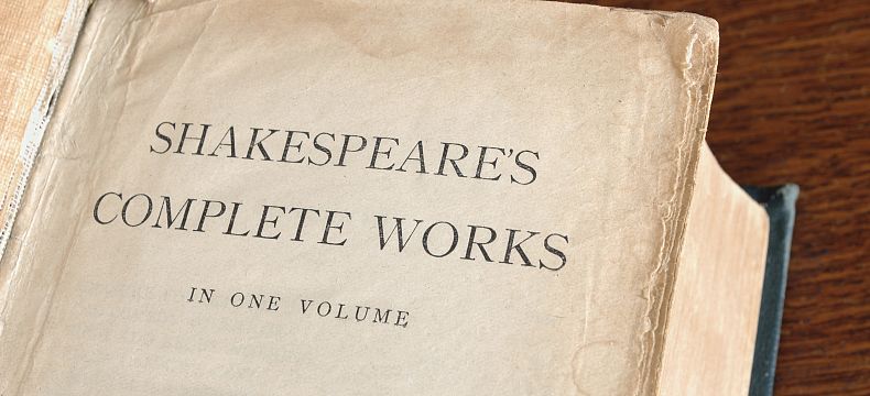 Hry Williama Shakespeara v knižní podobě