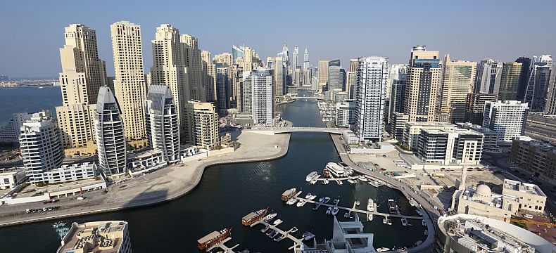 Dubaj Marina leží na uměle vytvořeném zálivu